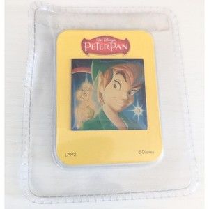 WALT DISNEY PETER PAN TINKERBELL LIGHT UP BLINKING PIN NEW & SEALED